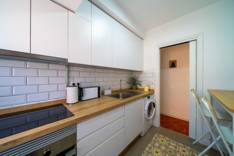 Apartment for rent Alicante, Spain 1 bedroom, 62 sq.m. No. 127271 - photo 17