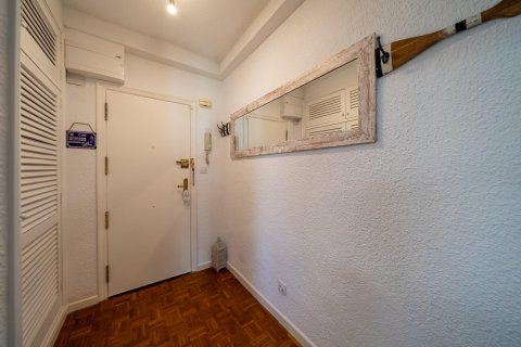 Apartment for rent Alicante, Spain 1 bedroom, 62 sq.m. No. 127271 - photo 5