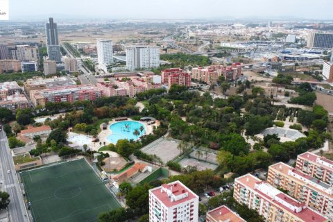 Apartment à vendre à Valencia, Espagne, 1 chambre, 87.3 m2 No. 130618 - photo 11