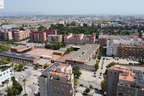 Lägenhet till salu Valencia, Spanien 1 sovrum, 96 kvm. Nr. 130618 - foto 11