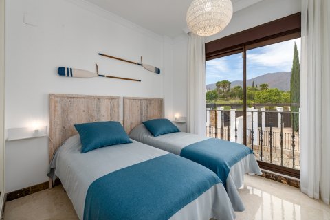 Продажа виллы в Эстепона, Малага, Испания 3 спальни, 170м2 №123718 - фото 5