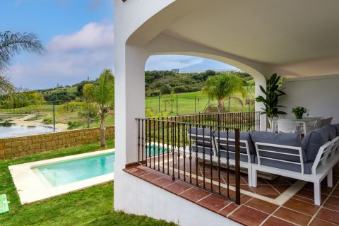 Huvila myytävänä Estepona, Malaga, Espanja, 4 makuuhuonetta, 170 m2 No. 123719 - kuva 6