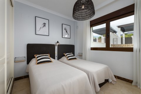 Huvila myytävänä Estepona, Malaga, Espanja, 4 makuuhuonetta, 170 m2 No. 123719 - kuva 20