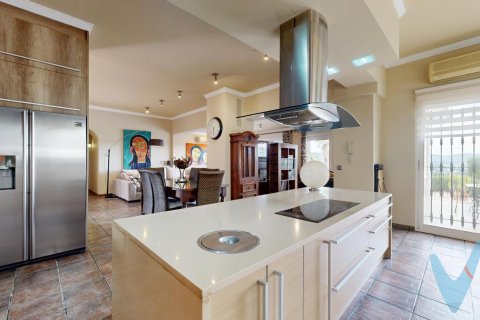 Villa for sale Moraira, Alicante, Spain 3 bedrooms, 316 sq.m. No. 132738 - photo 3