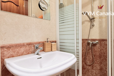 Kaupunkipientalo myytävänä Adeje, Tenerife, Espanja, 3 makuuhuonetta, 90 m2 No. 132732 - kuva 27