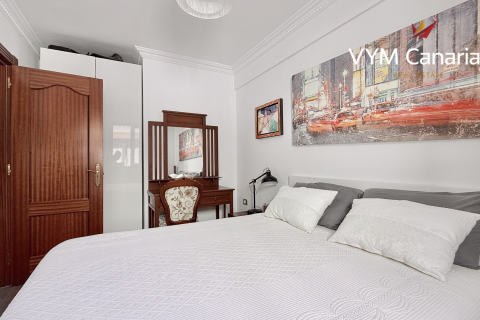 Kaupunkipientalo myytävänä Adeje, Tenerife, Espanja, 3 makuuhuonetta, 90 m2 No. 132732 - kuva 17