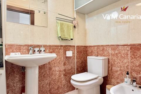 Kaupunkipientalo myytävänä Adeje, Tenerife, Espanja, 3 makuuhuonetta, 90 m2 No. 132732 - kuva 20