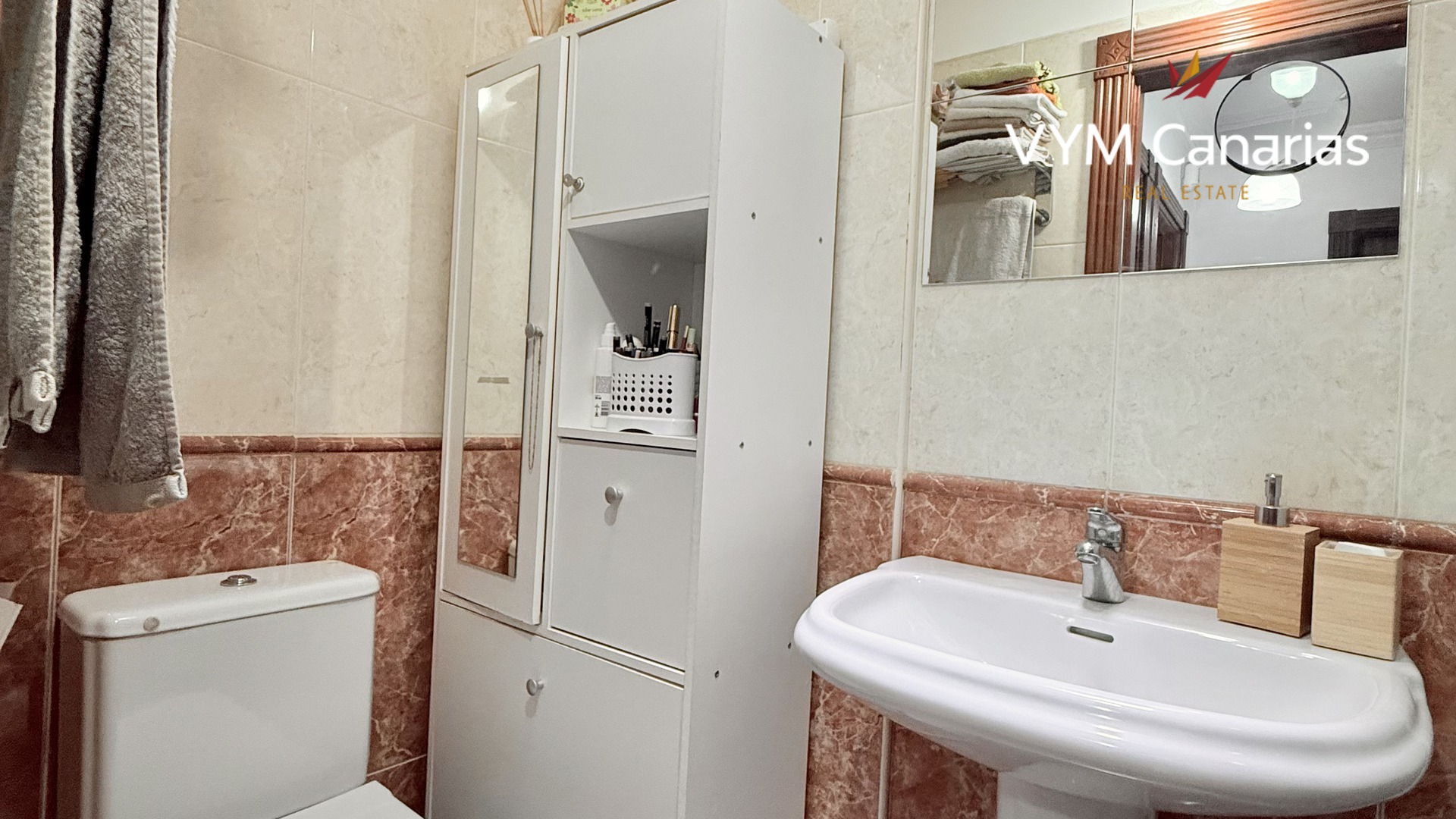 Villetta a schiera a Adeje, Tenerife, Spagna 3 camere da letto, 90 mq. N° 132732