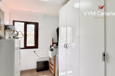 Kaupunkipientalo myytävänä Adeje, Tenerife, Espanja, 3 makuuhuonetta, 90 m2 No. 132732 - kuva 29