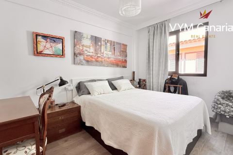 Kaupunkipientalo myytävänä Adeje, Tenerife, Espanja, 3 makuuhuonetta, 90 m2 No. 132732 - kuva 15