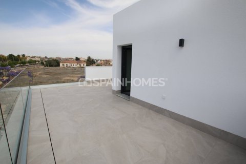 Villa till salu Pilar de la Horadada, Alicante, Spanien 3 sovrum, 176 kvm. Nr. 120878 - foto 22