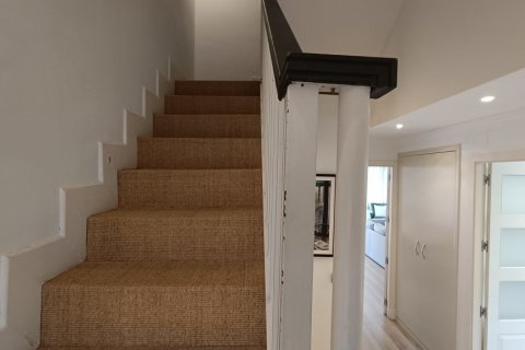 Аренда таухауса в Алкобендас, Мадрид, Испания 5 спален, 270м2 №121559 - фото 11