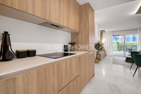 Продажа квартиры в Ориуэла, Аликанте, Испания 3 спальни, 98м2 №124691 - фото 23