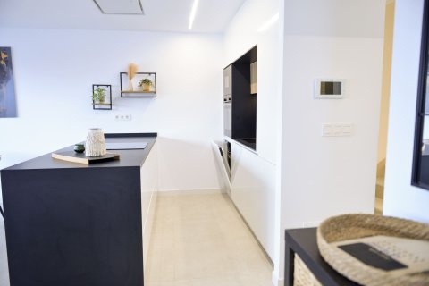 Продажа квартиры Сан-Педро-дель-Пинатар, Мурсия, Испания 3 спальни, 112м2 №132369 - фото 24