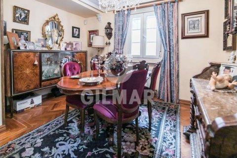 Villa in vendita Madrid, Spagna 7 camere da letto, 200 mq. N° 124518 - foto 17