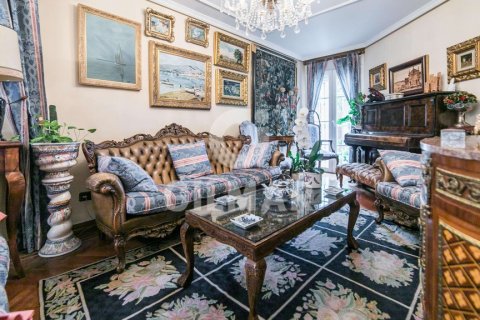 Villa in vendita Madrid, Spagna 7 camere da letto, 200 mq. N° 124518 - foto 14
