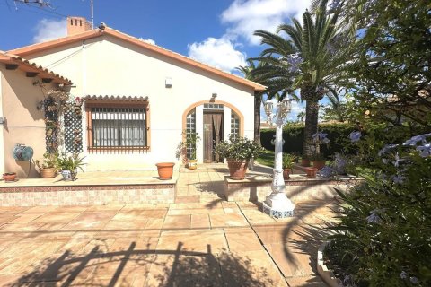 Villa for sale Alicante, Spain 3 bedrooms, 141 sq.m. No. 131618 - photo 4