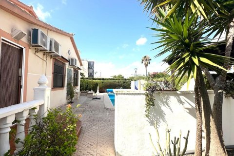 Villa for sale Alicante, Spain 3 bedrooms, 141 sq.m. No. 131618 - photo 25