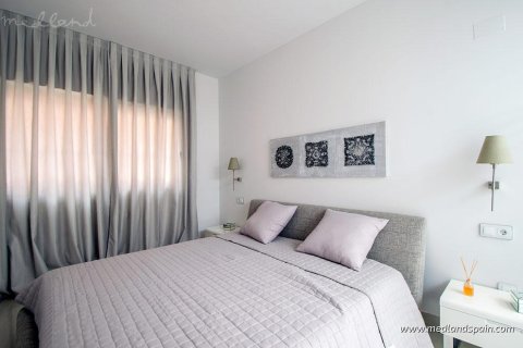 Apartment for sale in San Miguel de Salinas, Alicante, Spain 2 bedrooms, 92 sq.m. No. 124792 - photo 9