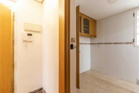 Apartment à vendre Valencia, Espagne, 3 chambres, 78 m2 No. 132866 - photo 5