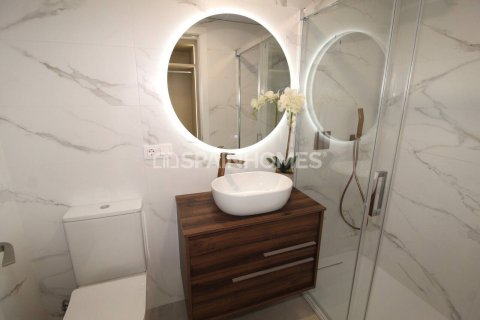 Apartment for sale in Benidorm, Alicante, Spain 2 bedrooms, 82 sq.m. No. 121856 - photo 28