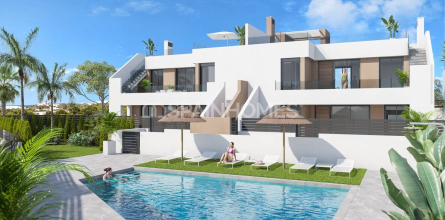 Apartment in Cuevas del Almanzora, Almeria, Spain 2 bedrooms, 70 sq.m. No. 121861