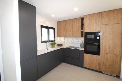 Penthouse for sale in Benidorm, Alicante, Spain 2 bedrooms, 85 sq.m. No. 121858 - photo 18