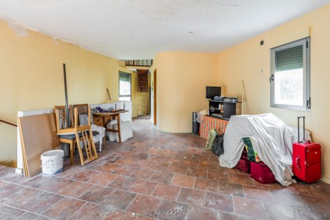 Villa for sale Madrid, Spain 4 bedrooms, 316 sq.m. No. 124537 - photo 5