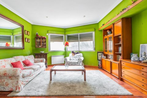 Villa for sale Madrid, Spain 4 bedrooms, 316 sq.m. No. 124537 - photo 20