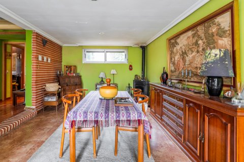 Villa for sale Madrid, Spain 4 bedrooms, 316 sq.m. No. 124537 - photo 23
