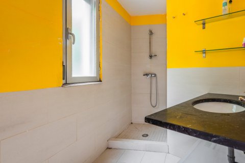 Villa for sale Madrid, Spain 4 bedrooms, 316 sq.m. No. 124537 - photo 13