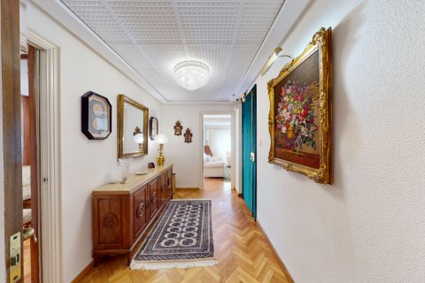 Apartment for sale Valencia, Spain 4 bedrooms, 107 sq.m. No. 124541 - photo 19