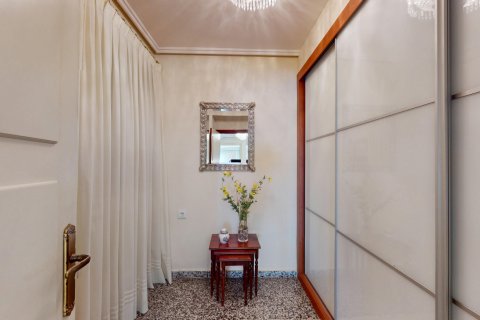 Apartment for sale Valencia, Spain 4 bedrooms, 107 sq.m. No. 124541 - photo 27