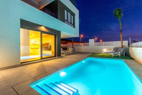 Villa zum Verkauf Alicante, Spanien 3 Schlafzimmer, 130 m2 Nr. 128379 - Foto 29
