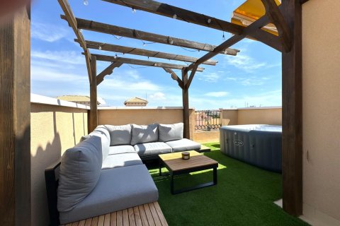 Villa till salu Orihuela, Alicante, Spanien 3 sovrum, 76 kvm. Nr. 128376 - foto 30