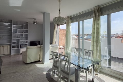 Penthouse for rent Madrid, Spain 1 bedroom, 80 sq.m. No. 122428 - photo 7