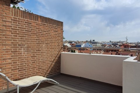 Penthouse for rent Madrid, Spain 1 bedroom, 80 sq.m. No. 122428 - photo 8