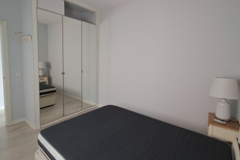 Penthouse for rent Madrid, Spain 1 bedroom, 80 sq.m. No. 122428 - photo 14