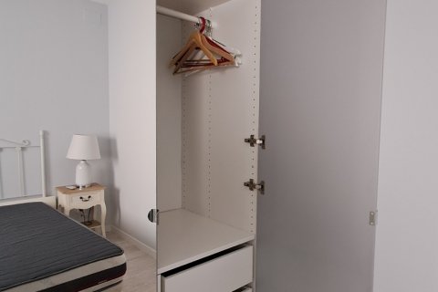 Penthouse for rent Madrid, Spain 1 bedroom, 80 sq.m. No. 122428 - photo 15