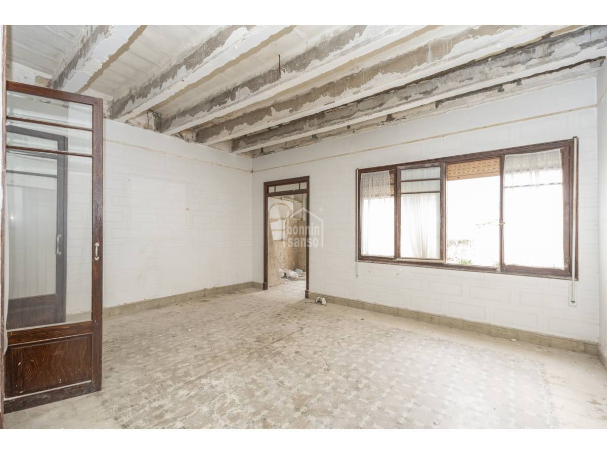 Townhouse in Mahon, Menorca, Spain 4 bedrooms, 272 sq.m. No. 127977