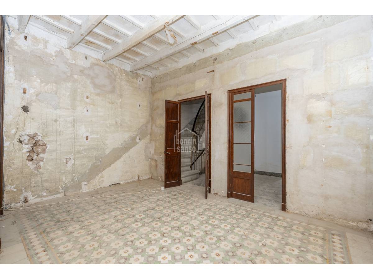Townhouse in Mahon, Menorca, Spain 4 bedrooms, 272 sq.m. No. 127977