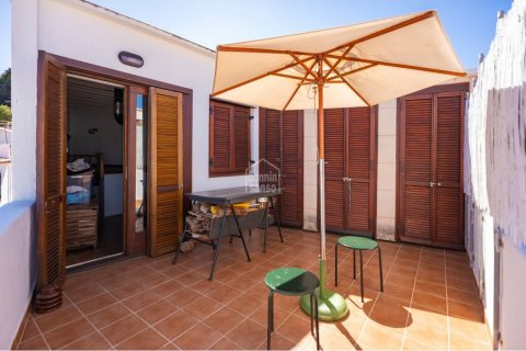 Продажа таухауса Феррери, Менорка, Испания 2 спальни, 108м2 №127974 - фото 2