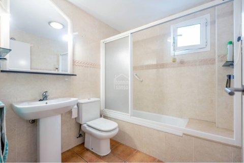 Huoneisto myytävänä Es Mercadal, Menorca, Espanja, 3 makuuhuonetta, 138 m2 No. 127975 - kuva 10