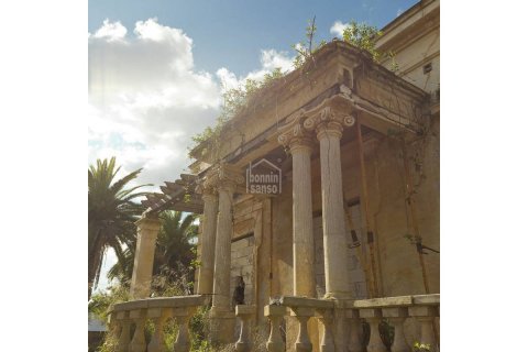 Townhouse for sale Mahon, Menorca, Spain 1344 sq.m. No. 127972 - photo 4