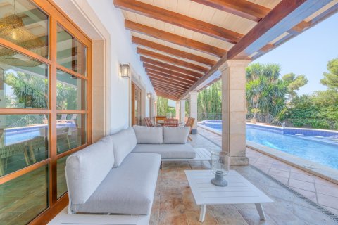 Villa à vendre Palmanova, Mallorca, Espagne, 5 chambres, 750 m2 No. 128295 - photo 4