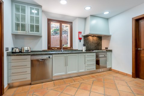 Finca for sale Deia, Mallorca, Spain 4 bedrooms, 534 sq.m. No. 128296 - photo 9