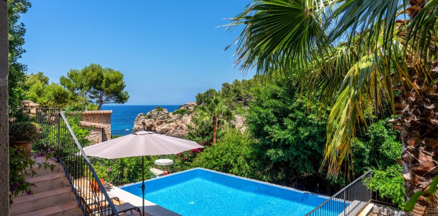 Finca Deia, Mallorca, Spain 4 bedrooms, 534 sq.m. No. 128296