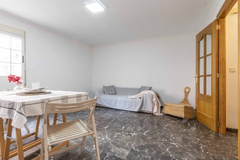 Apartment for sale Valencia, Spain 3 bedrooms, 78 sq.m. No. 132718 - photo 1