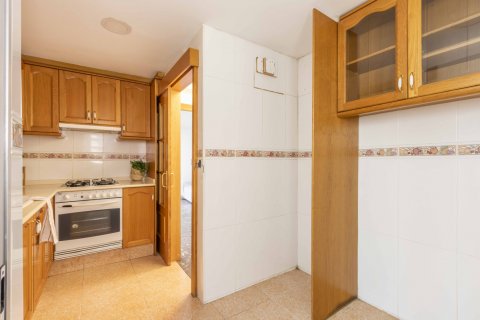Apartment for sale Valencia, Spain 3 bedrooms, 78 sq.m. No. 132718 - photo 8