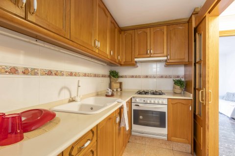 Apartment for sale Valencia, Spain 3 bedrooms, 78 sq.m. No. 132718 - photo 7